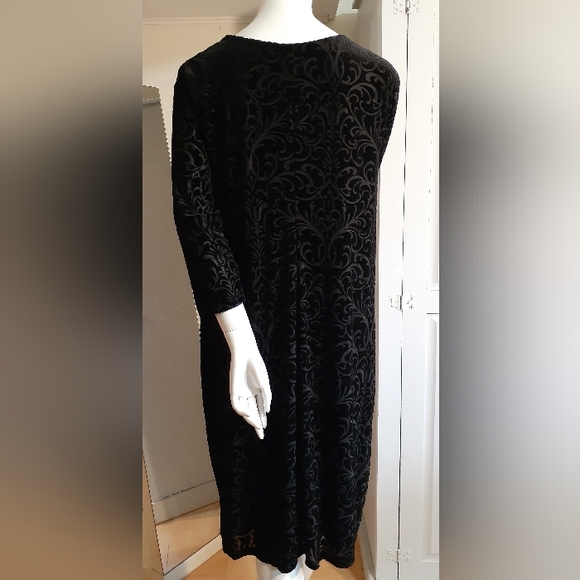 Sz 20 Embossed Velveteen Evening Dress - Picture 3 of 6